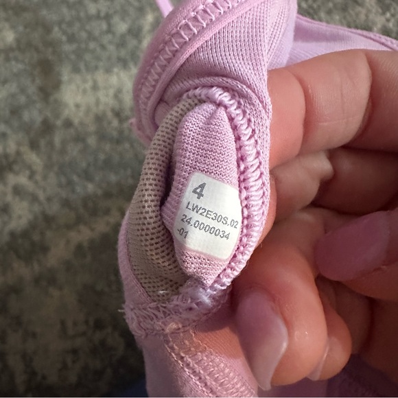Lululemon Sweetheart Align, Size 4 - Picture 3 of 3